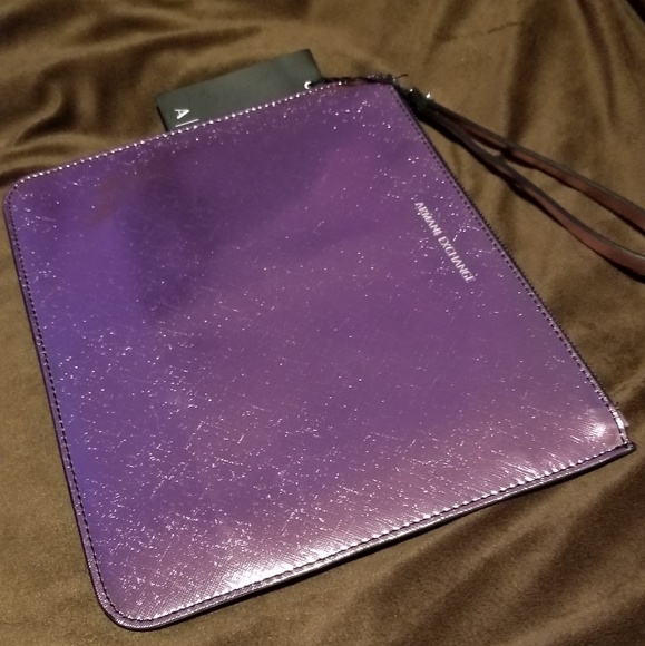 Armani Exchange Fucsia Metallic Pouch - Picture 2 of 5